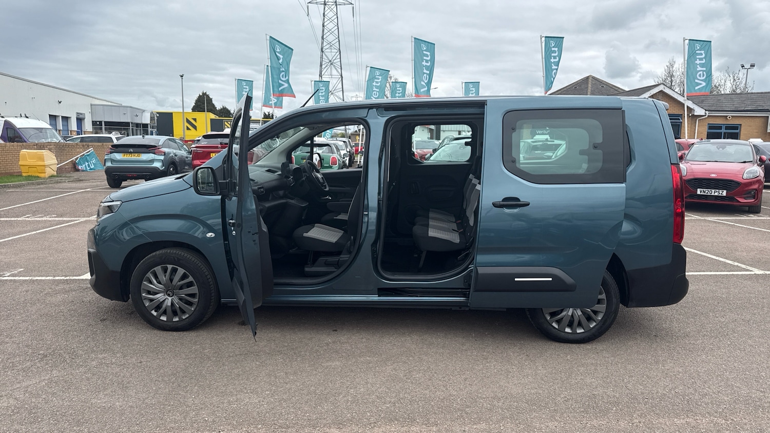 Used Citroen Berlingo 2025 for sale - 78105459: Photo 22