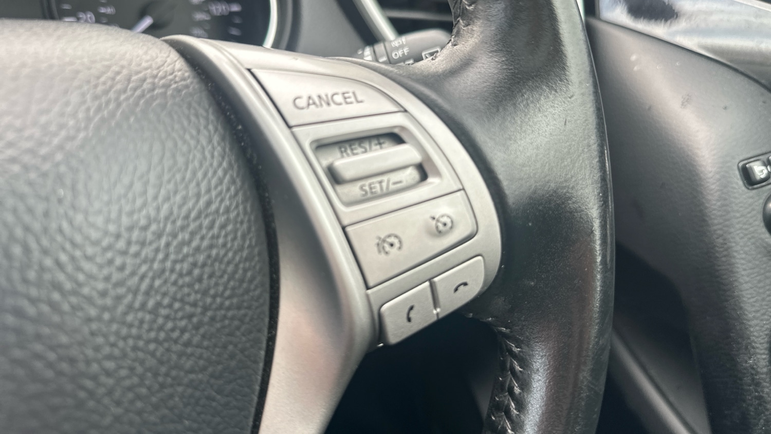 Used Nissan Qashqai 2016 for sale - 76437014: Photo 24