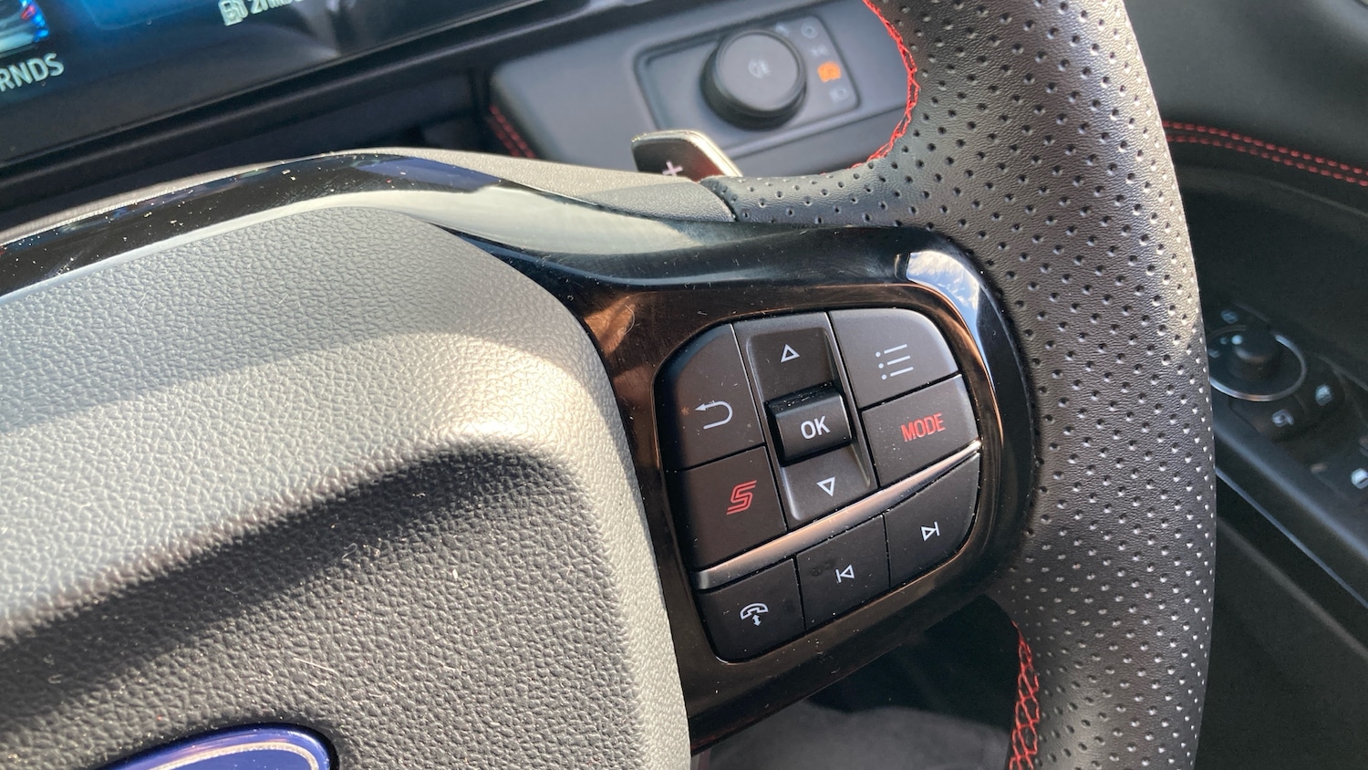 Used Ford Puma 2024 for sale - 76352019: Photo 23