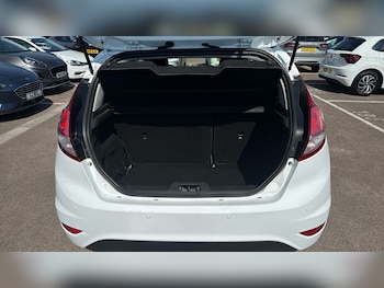 Used Ford Fiesta 2016 for sale - 79161619: Photo