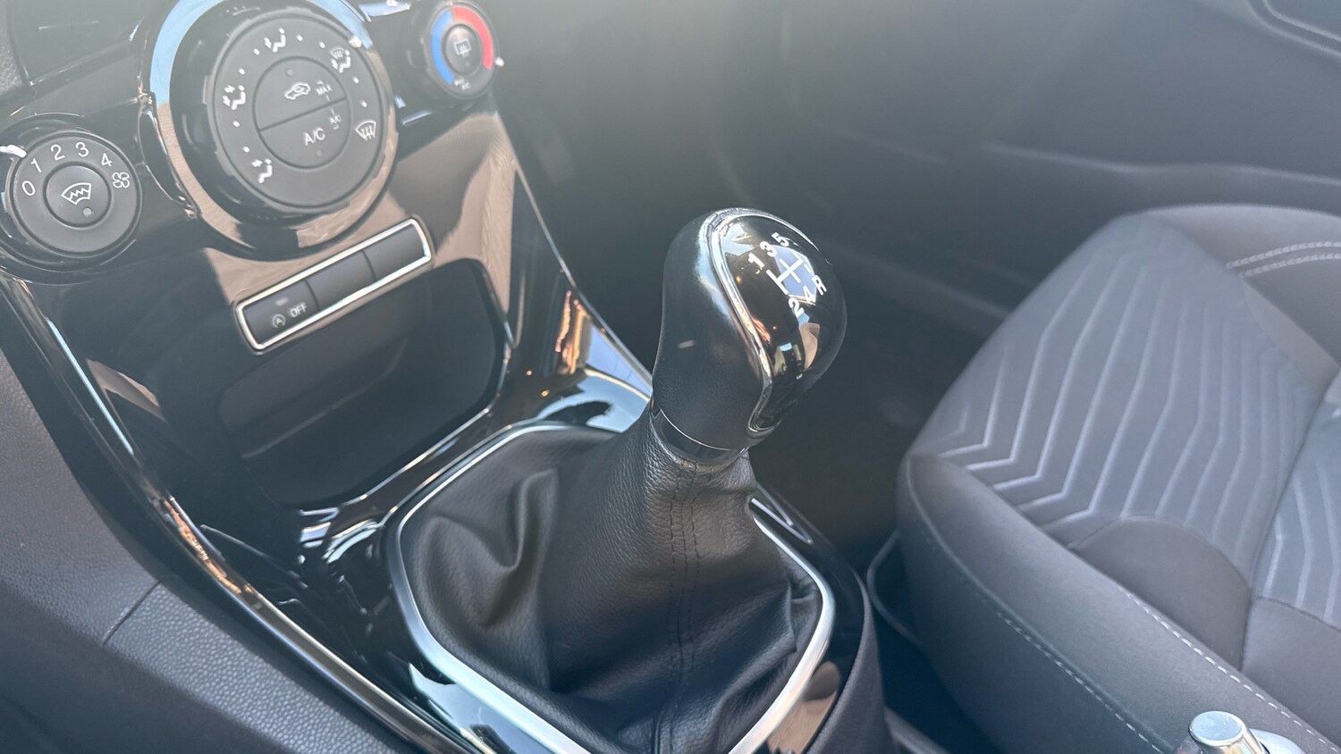 Used Ford Fiesta 2017 for sale - 77961683: Photo 13