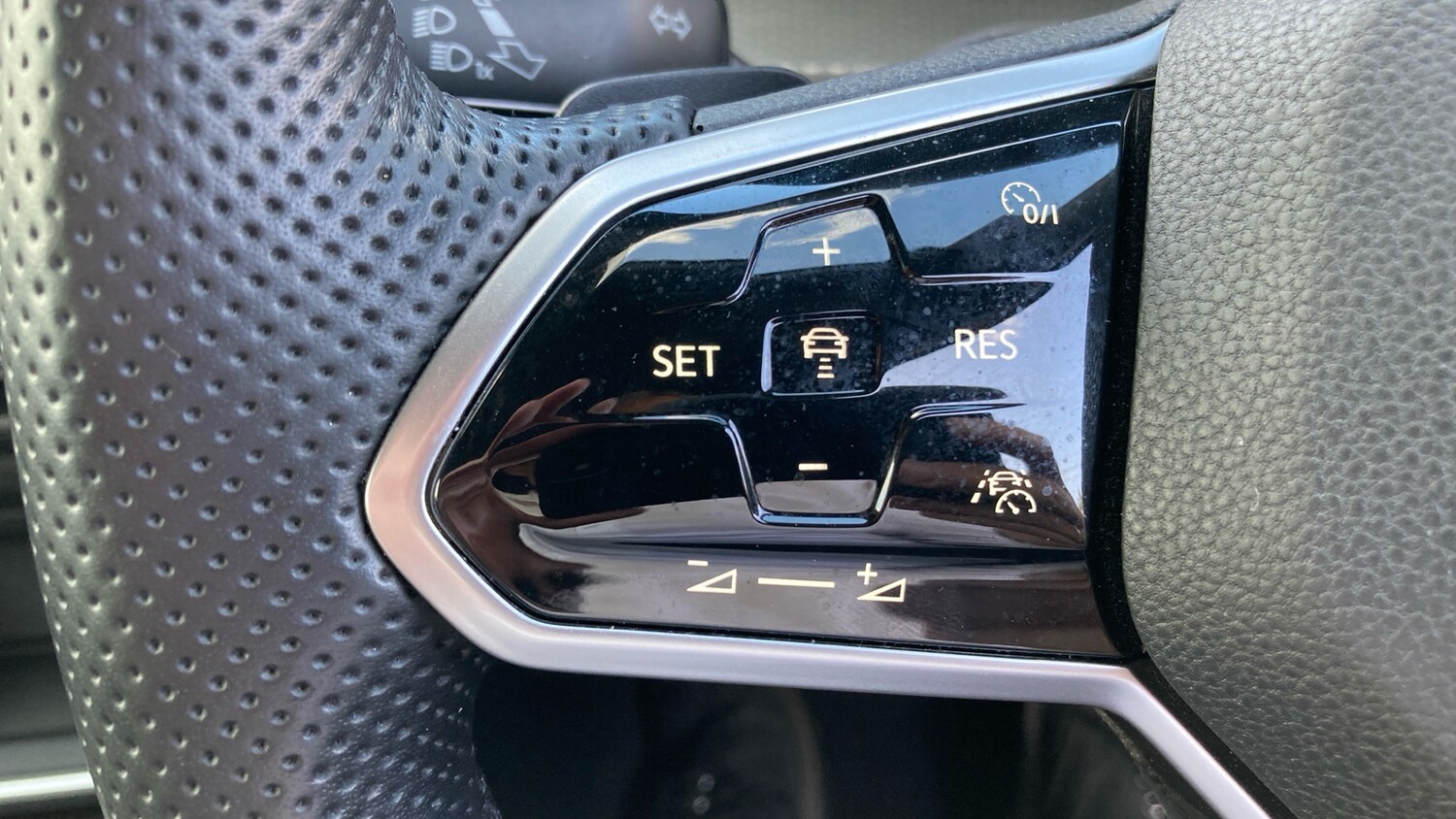 Used Volkswagen Golf 2020 for sale - 76430727: Photo 41