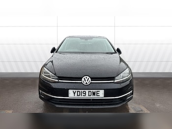 Used Volkswagen Golf 2019 for sale - 76407344: Photo