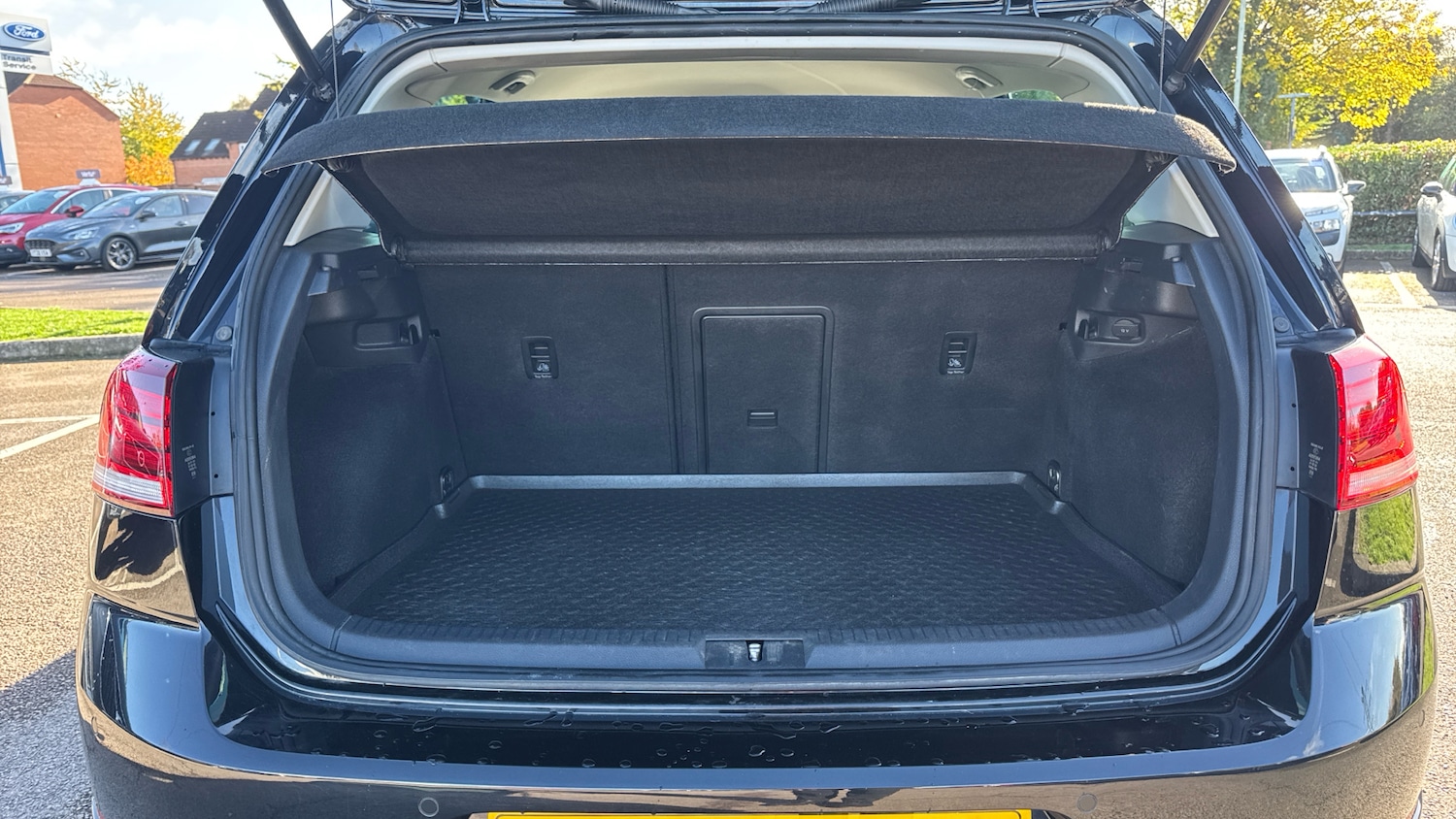 Used Volkswagen Golf 2019 for sale - 76407344: Photo 4