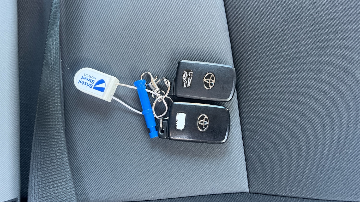 Used Toyota Yaris 2018 for sale - 76605461: Photo 20