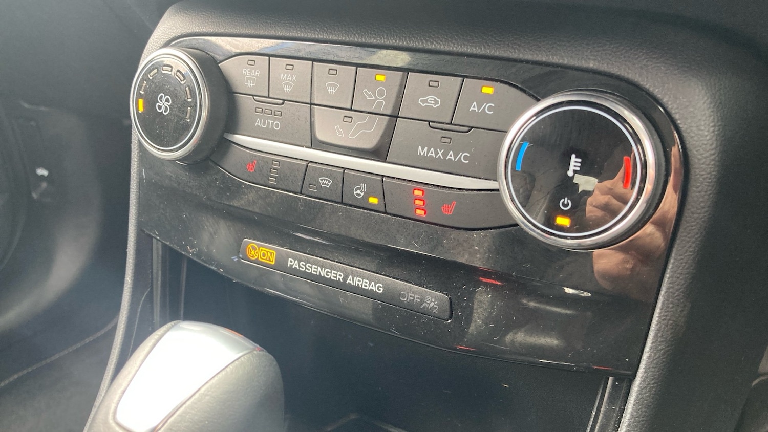 Vehicle 28