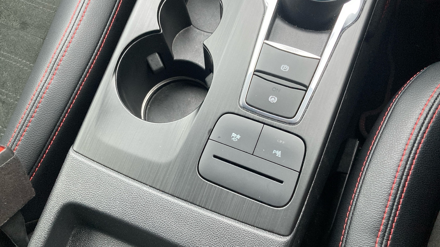 Used Ford Kuga 2024 for sale - 77062064: Photo 29