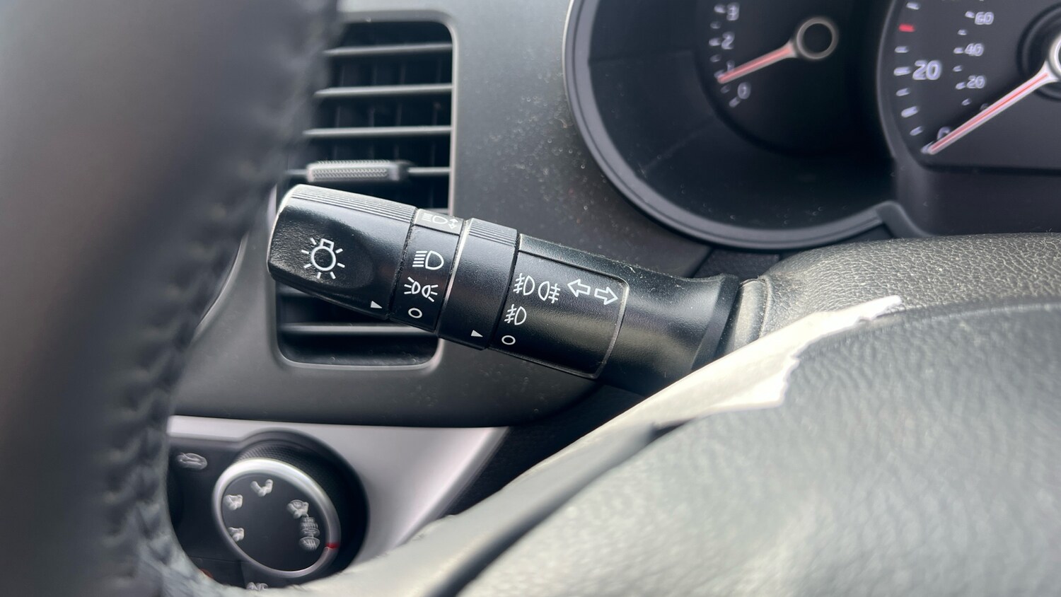 Used Kia Picanto 2015 for sale - 77996922: Photo 24