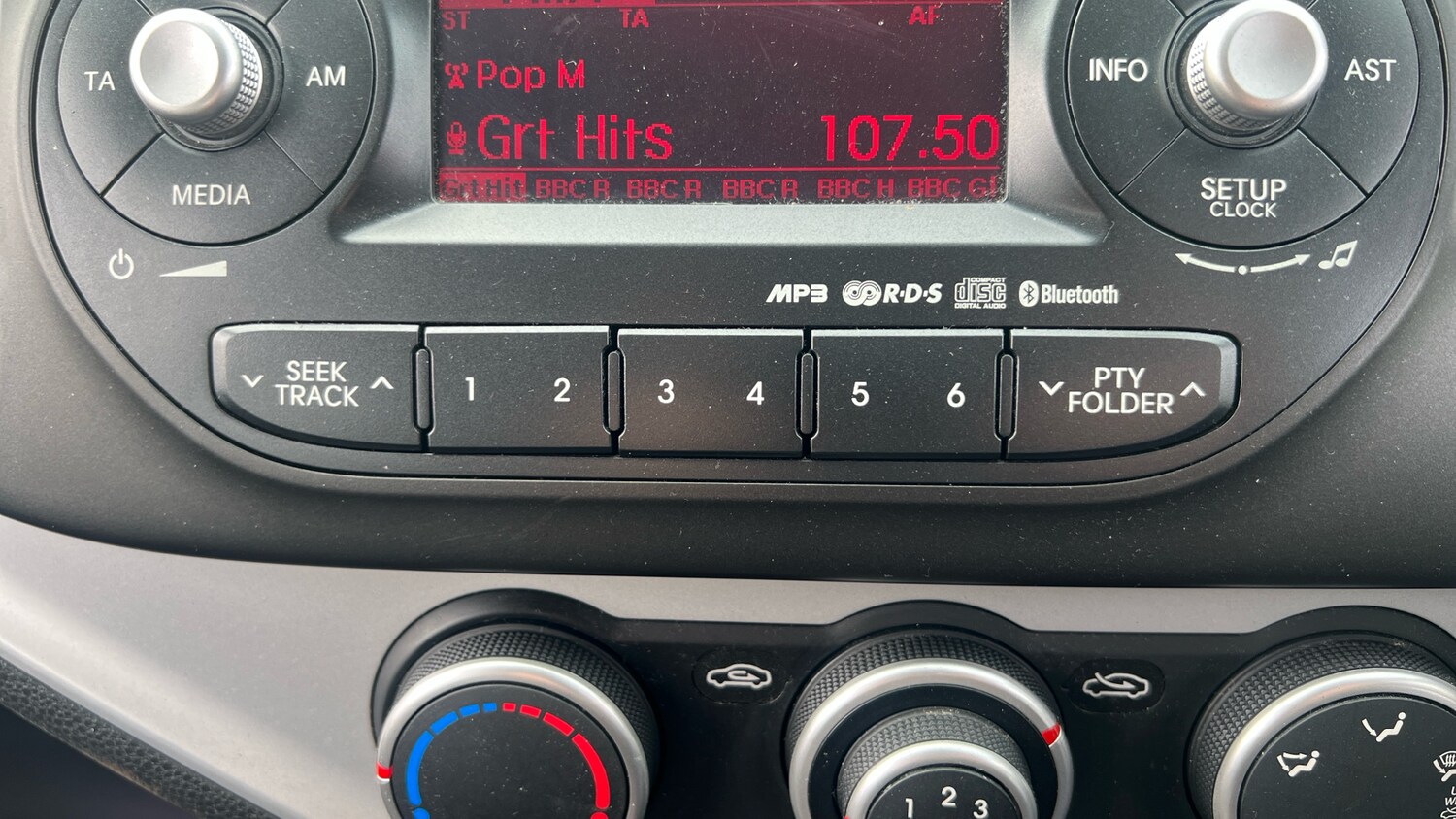 Used Kia Picanto 2015 for sale - 77996922: Photo 29