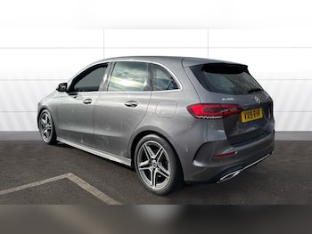 Used Mercedes-Benz B Class 2019 for sale - 77501164: Photo