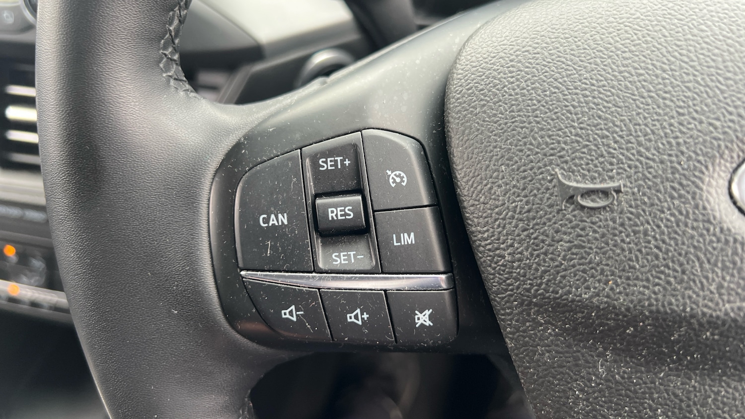 Used Ford Focus 2023 for sale - 77482212: Photo 21