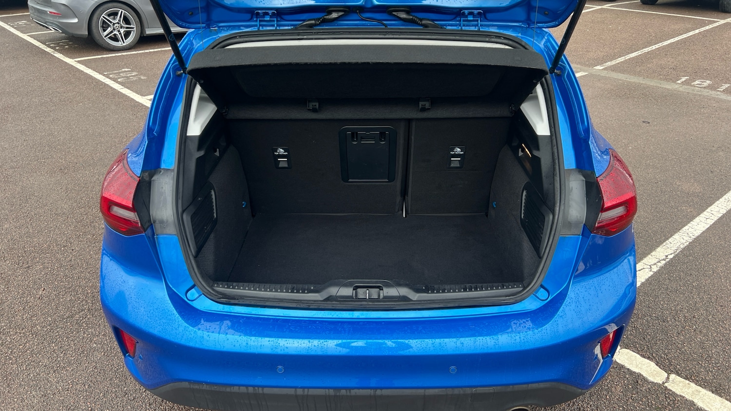 Used Ford Focus 2023 for sale - 77482212: Photo 4