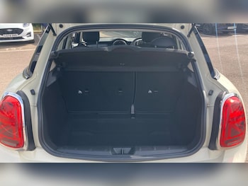 Used MINI Hatch 2018 for sale - 75626515: Photo