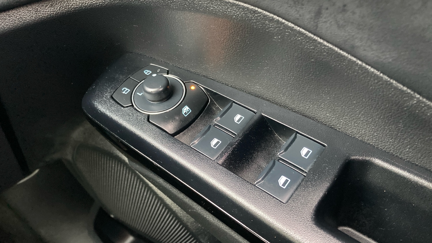 Used Ford Puma 2024 for sale - 76830540: Photo 21