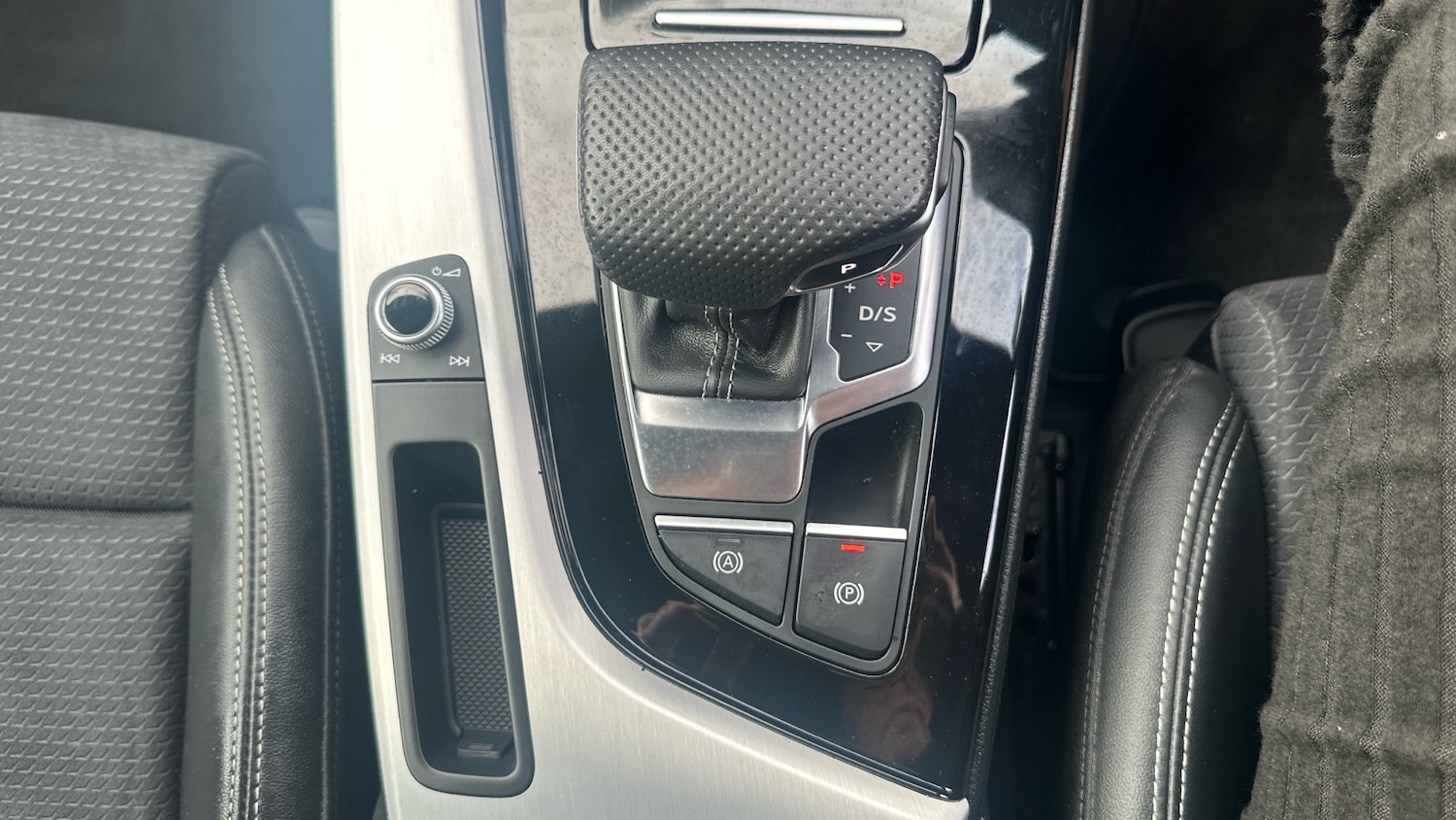 Used Audi A4 2023 for sale - 76436188: Photo 35