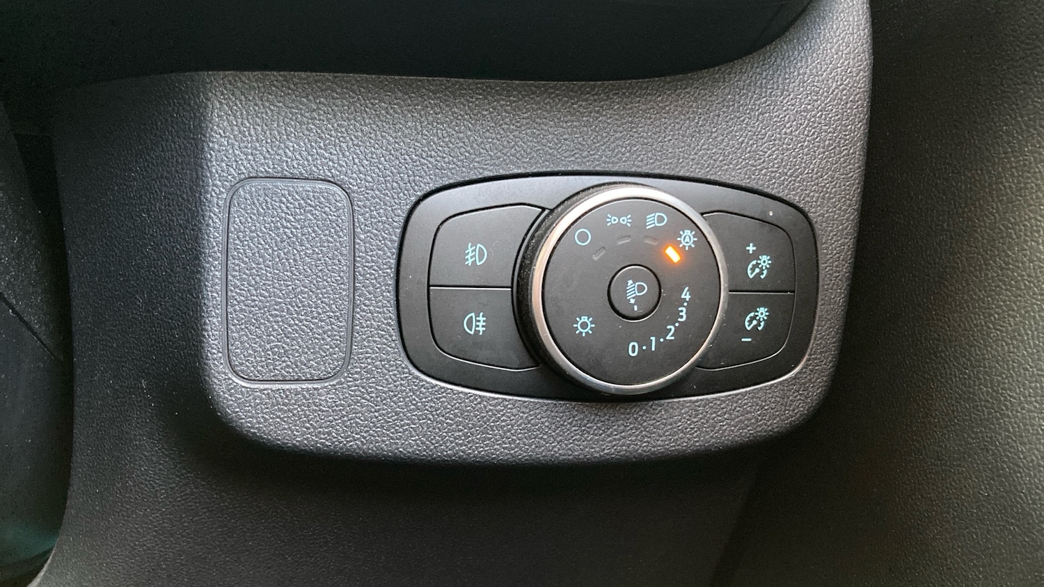 Used Ford Puma 2020 for sale - 76762352: Photo 22