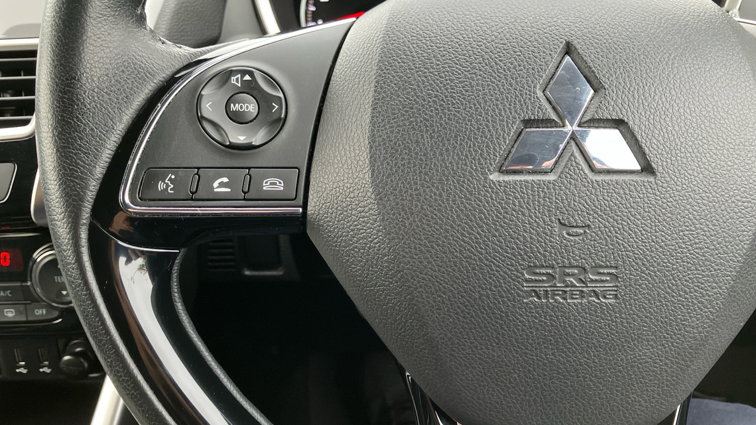 Used Mitsubishi Eclipse Cross 2019 for sale - 76799057: Photo 22