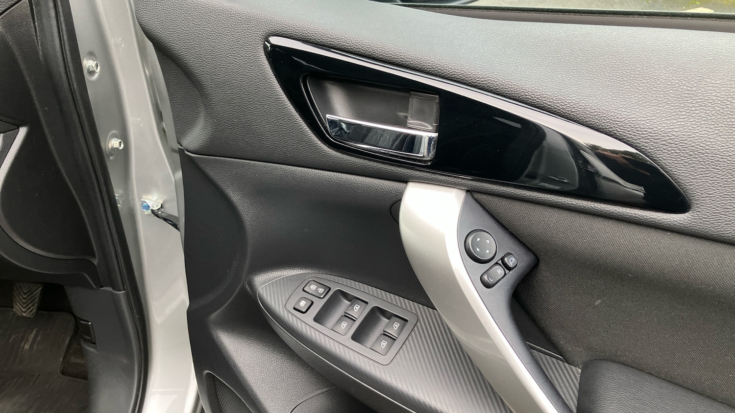 Used Mitsubishi Eclipse Cross 2019 for sale - 76799057: Photo 28