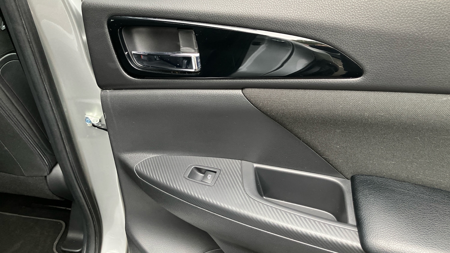 Used Mitsubishi Eclipse Cross 2019 for sale - 76799057: Photo 32