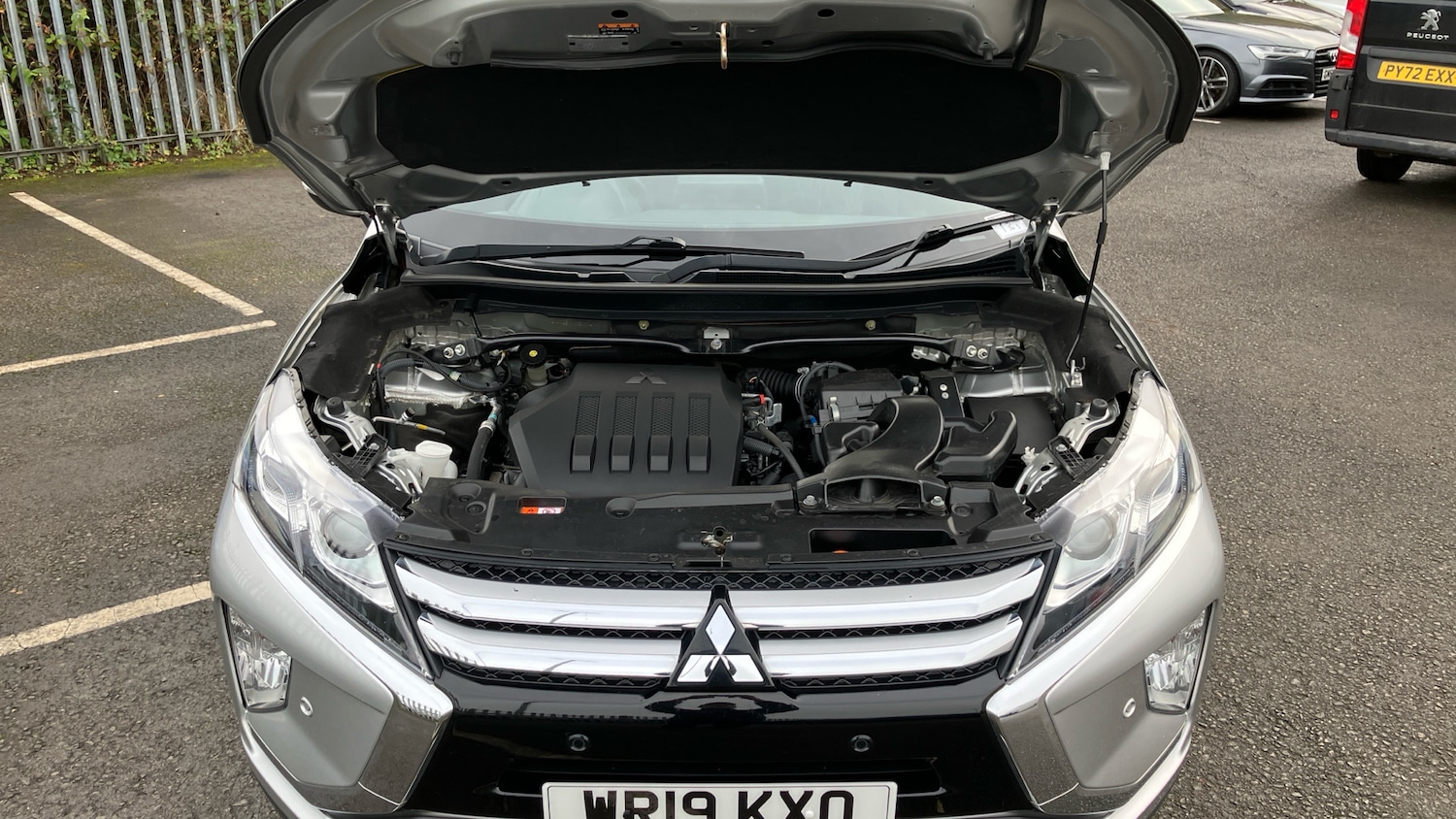 Used Mitsubishi Eclipse Cross 2019 for sale - 76799057: Photo 8