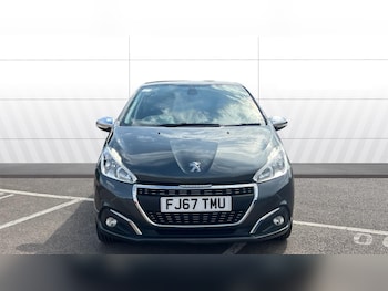 Used Peugeot 208 2017 for sale - 79535769: Photo