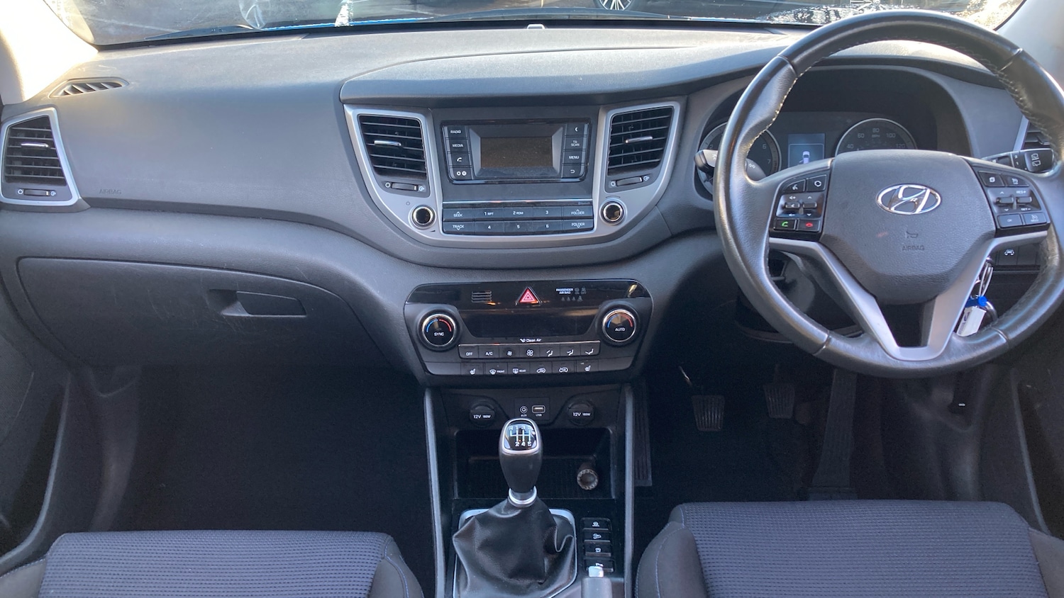 Used Hyundai TUCSON 2017 for sale - 76568356: Photo 10