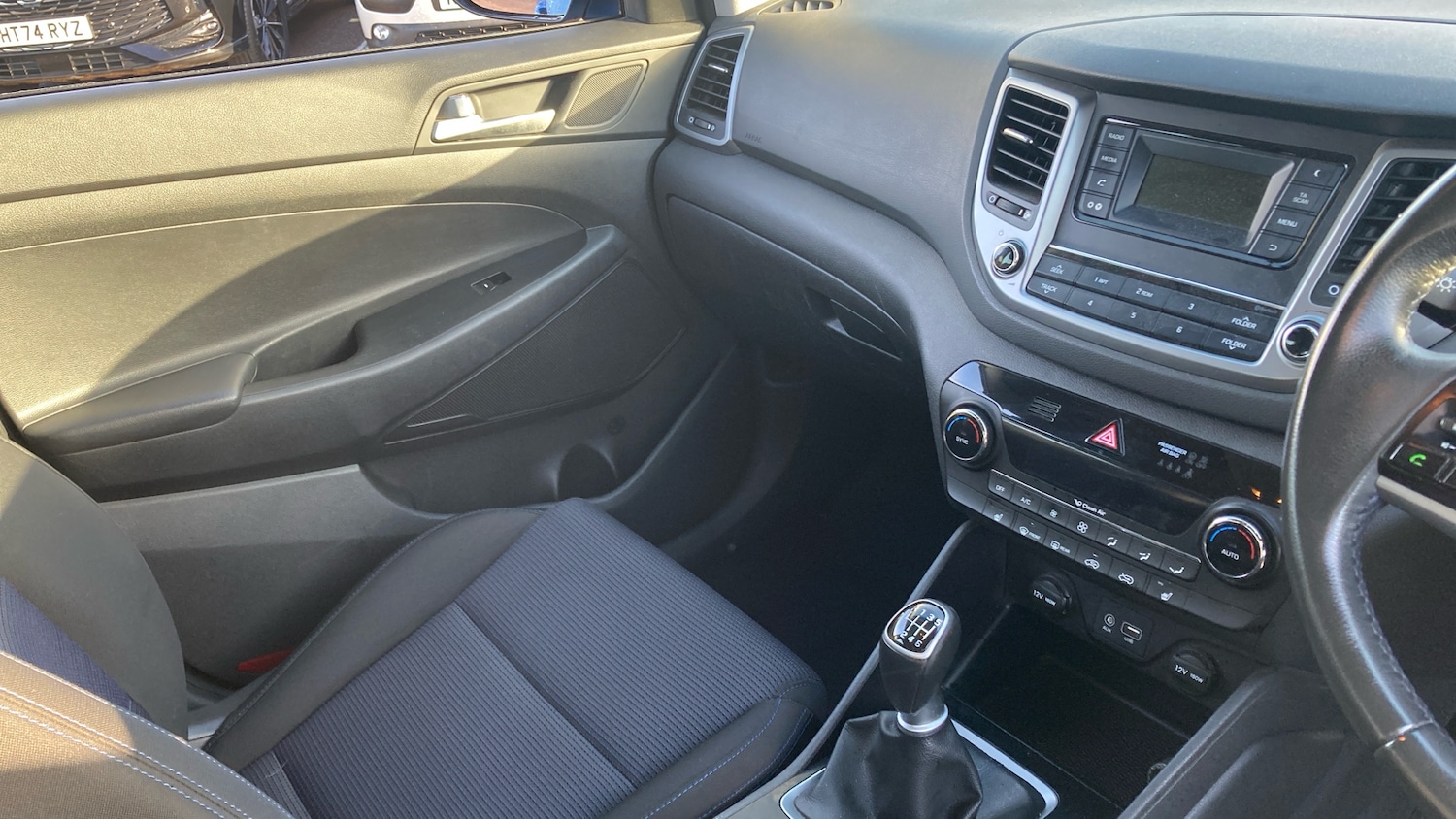 Used Hyundai TUCSON 2017 for sale - 76568356: Photo 14