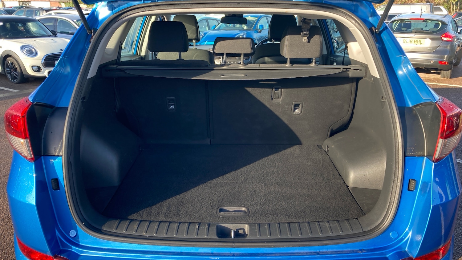 Used Hyundai TUCSON 2017 for sale - 76568356: Photo 4