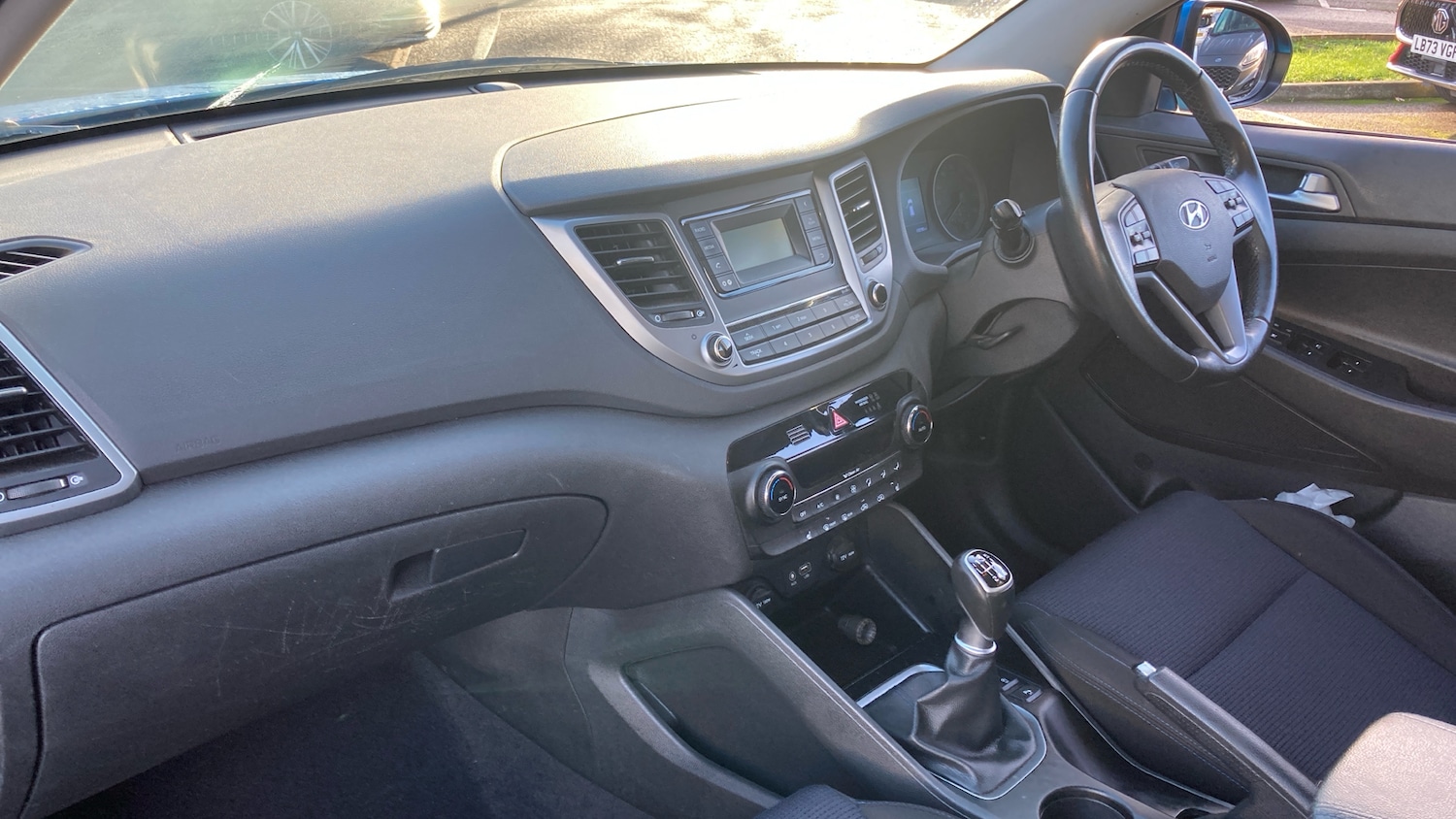 Used Hyundai TUCSON 2017 for sale - 76568356: Photo 9