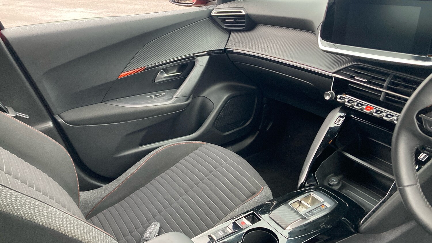 Used Peugeot 2008 2023 for sale - 77431090: Photo 14