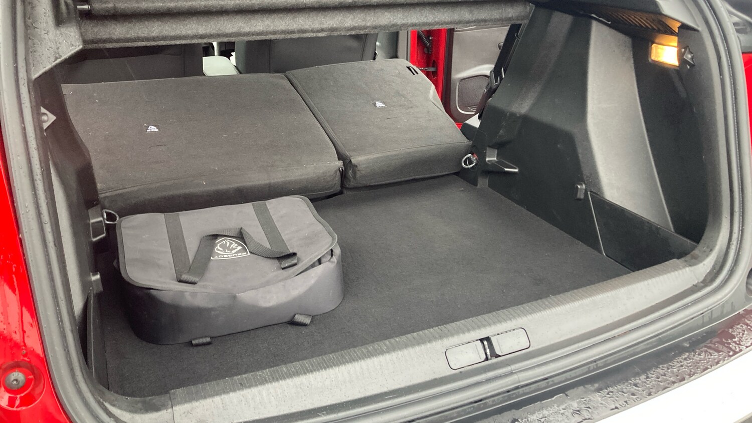 Used Peugeot 2008 2023 for sale - 77431090: Photo 32