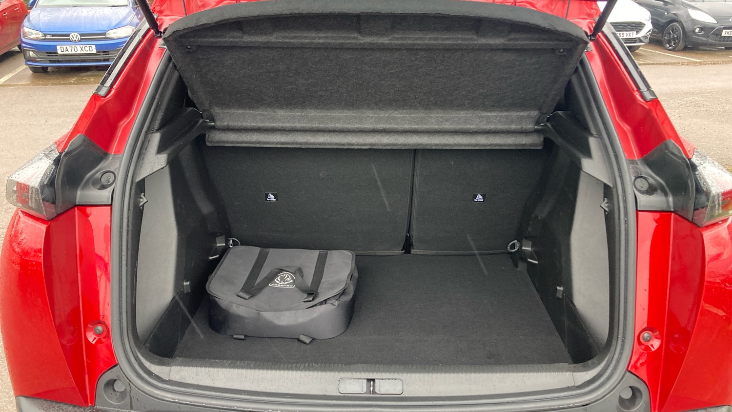 Used Peugeot 2008 2023 for sale - 77431090: Photo 4