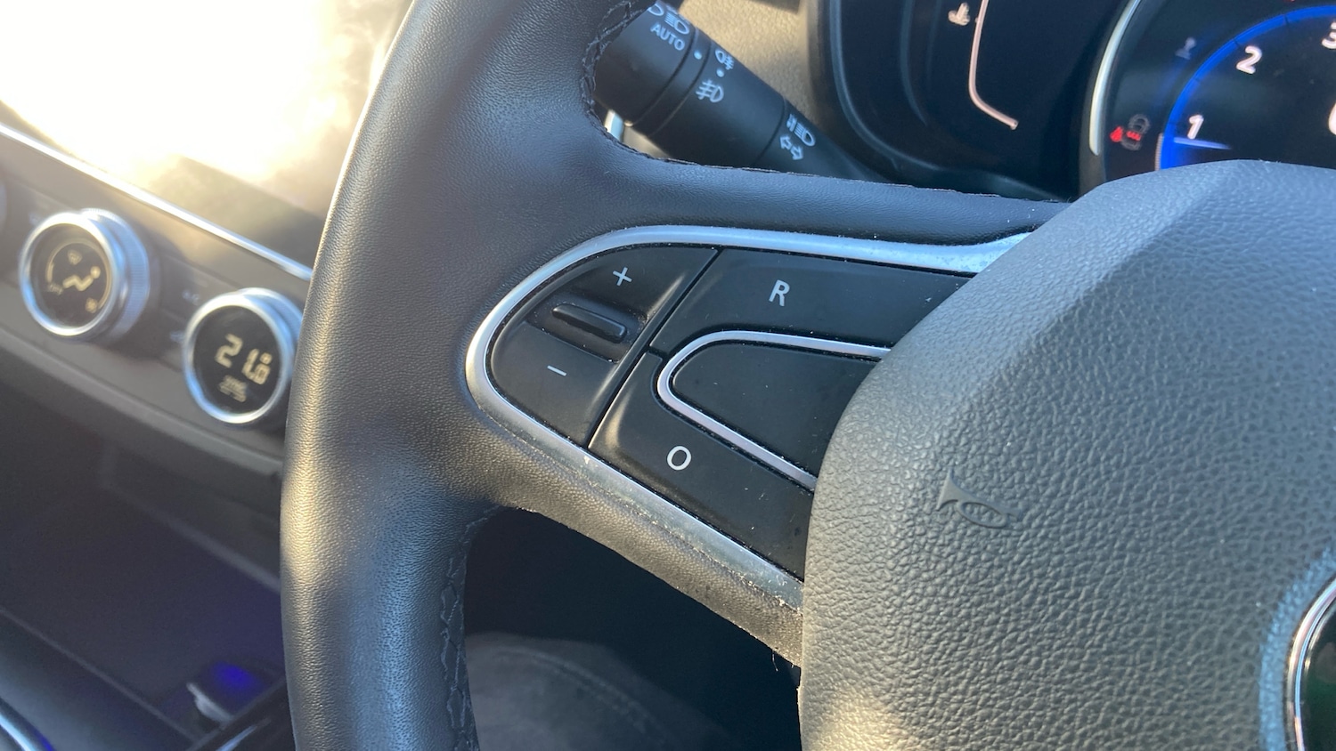 Used Renault Kadjar 2020 for sale - 76599886: Photo 26