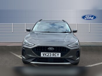 Used Ford Focus 2023 for sale - 78133770: Photo