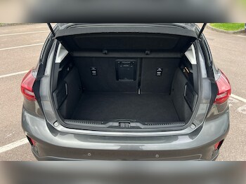 Used Ford Focus 2023 for sale - 78133770: Photo