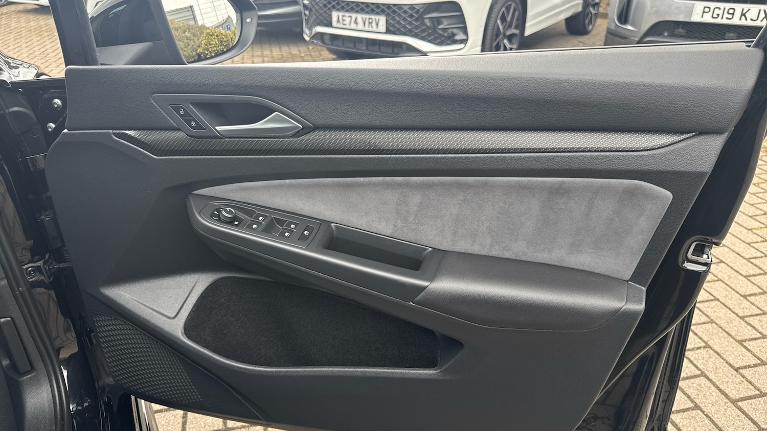 Used Volkswagen Golf 2024 for sale - 76428575: Photo 19