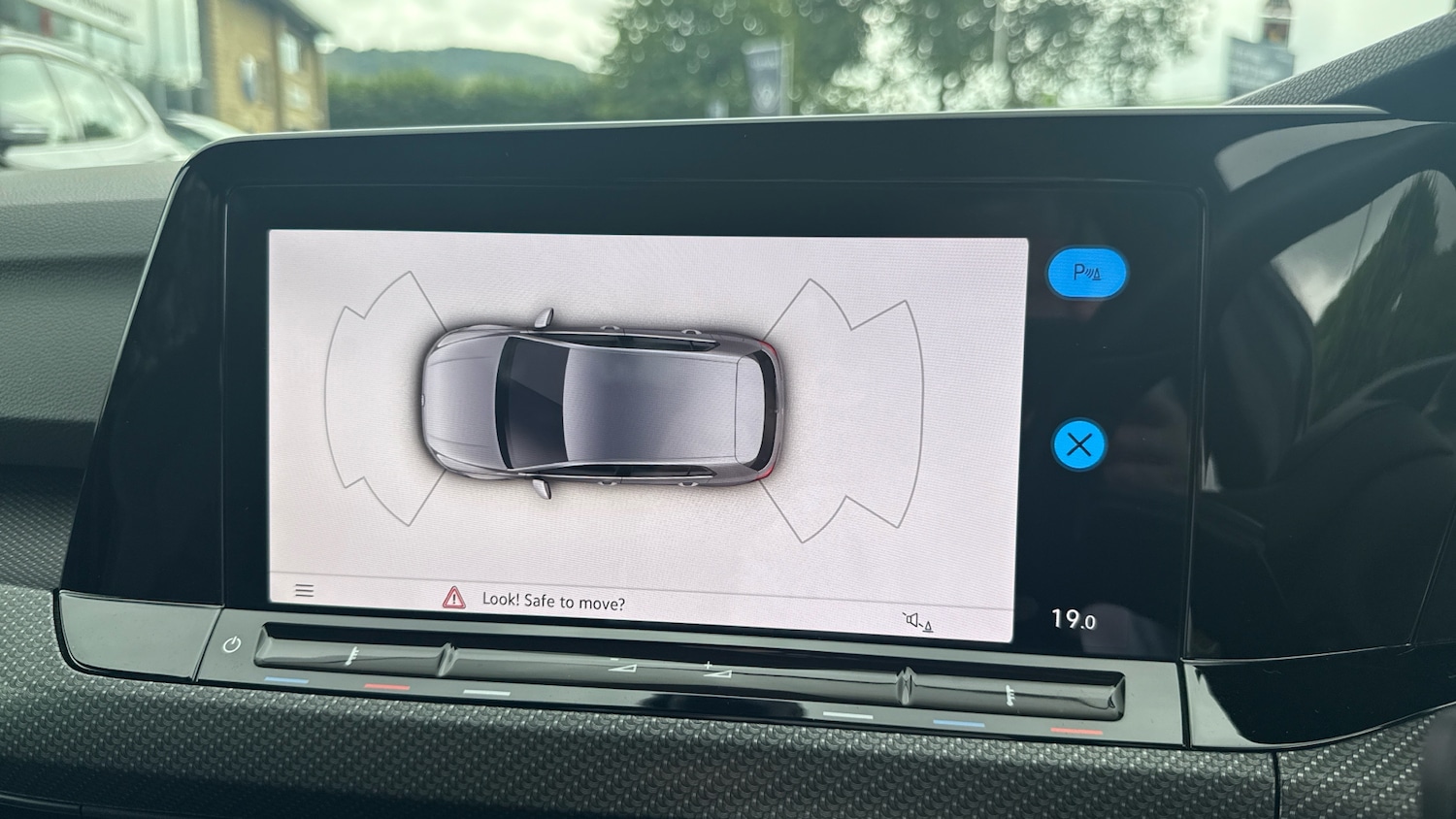 Used Volkswagen Golf 2024 for sale - 76428575: Photo 31