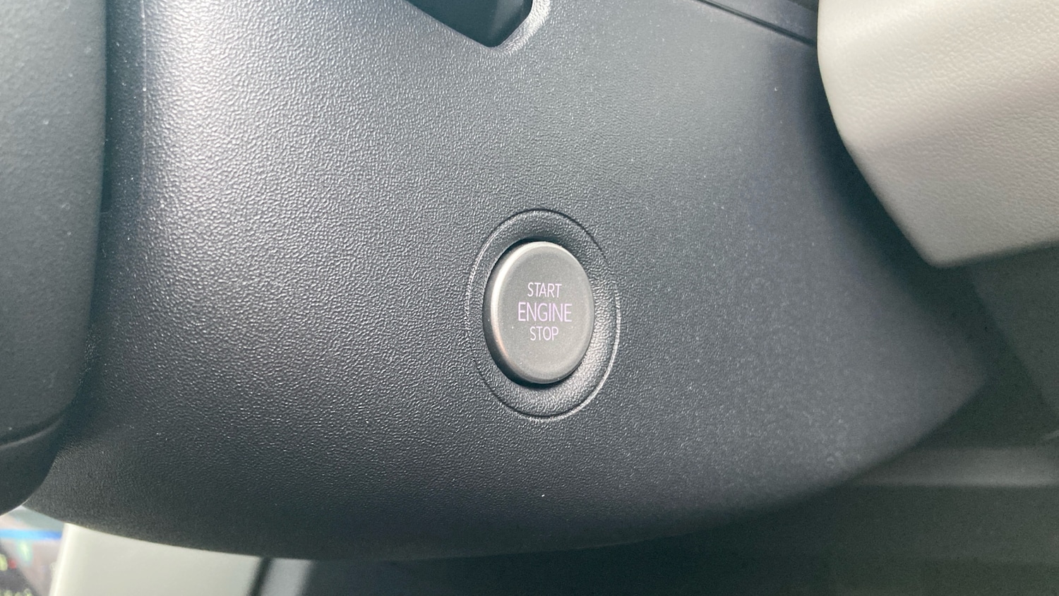 Used Ford Explorer 2024 for sale - 76518453: Photo 28