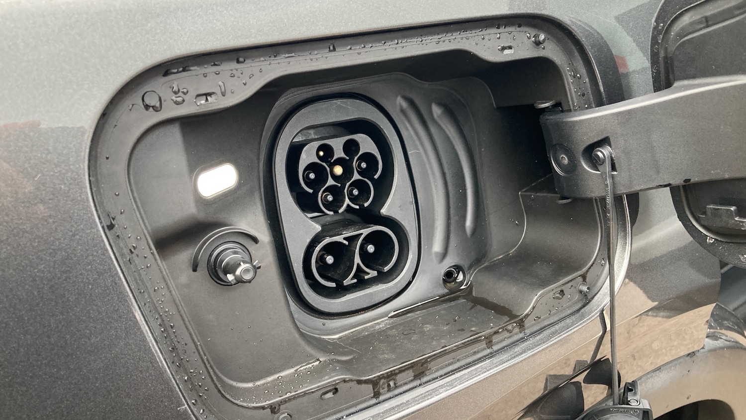 Used Ford Explorer 2024 for sale - 76518453: Photo 35