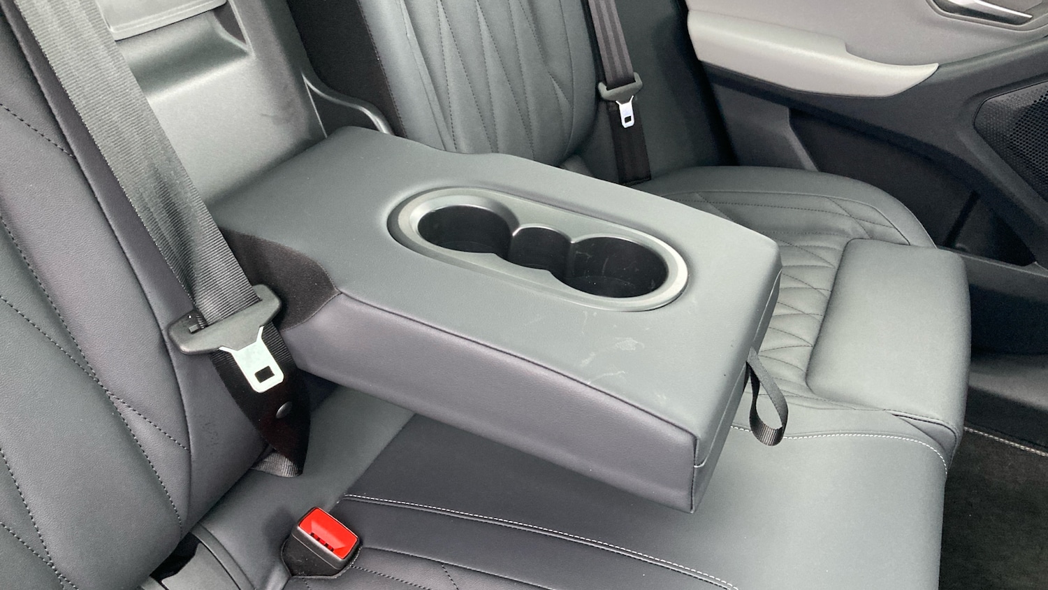 Used Ford Explorer 2024 for sale - 76518453: Photo 37