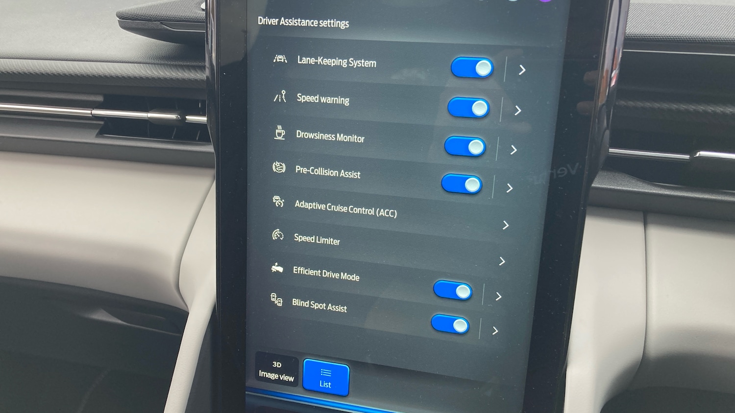 Used Ford Explorer 2024 for sale - 76518453: Photo 43