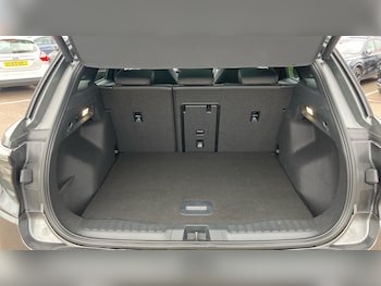 Used Ford Explorer 2024 for sale - 76518453: Photo