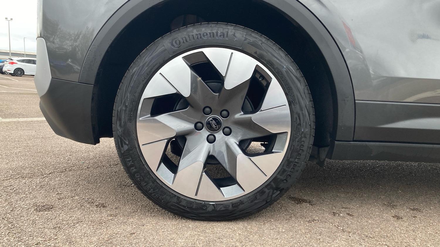 Used Ford Explorer 2024 for sale - 76518453: Photo 7