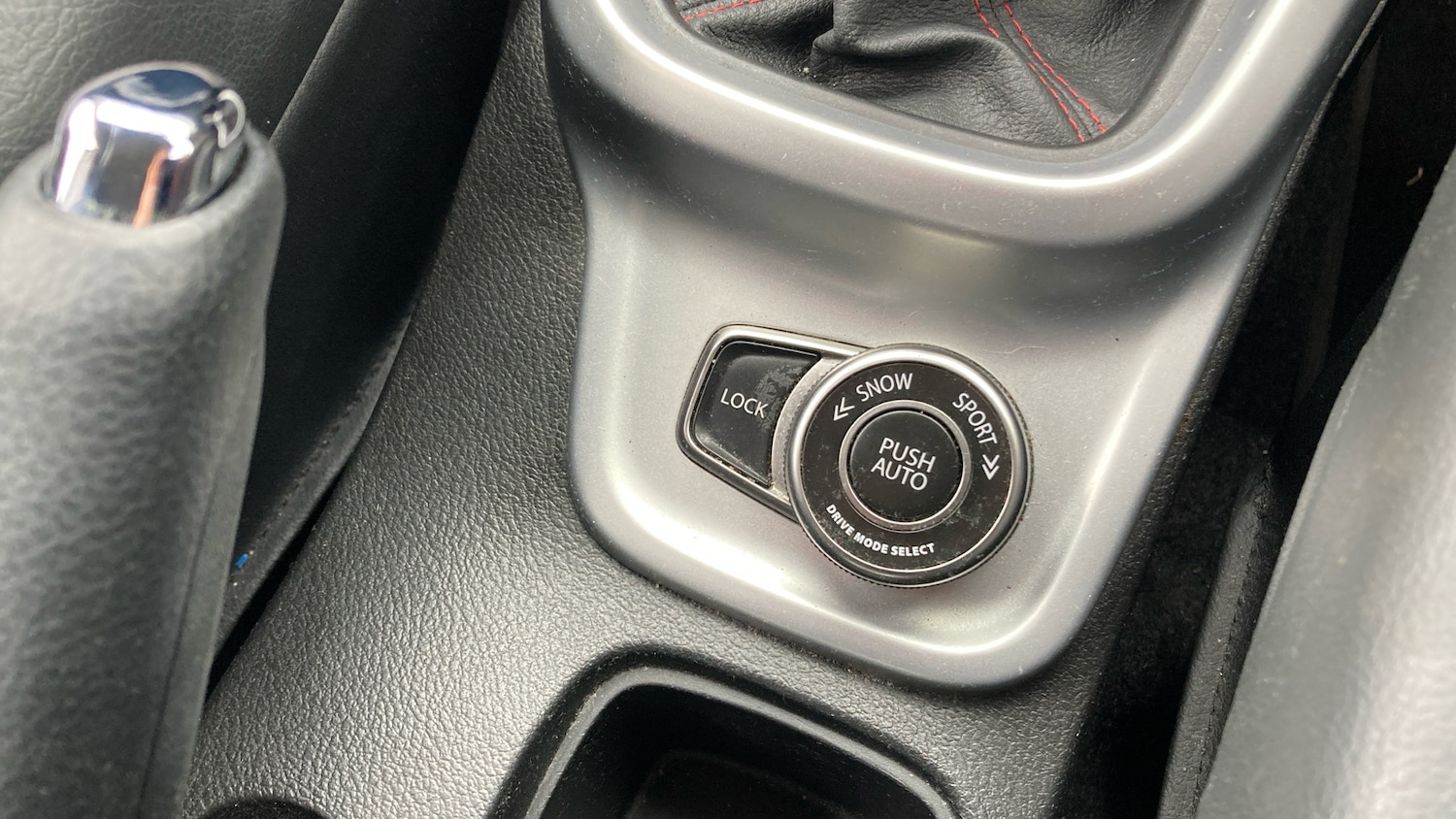 Used Suzuki Vitara 2016 for sale - 77375771: Photo 28