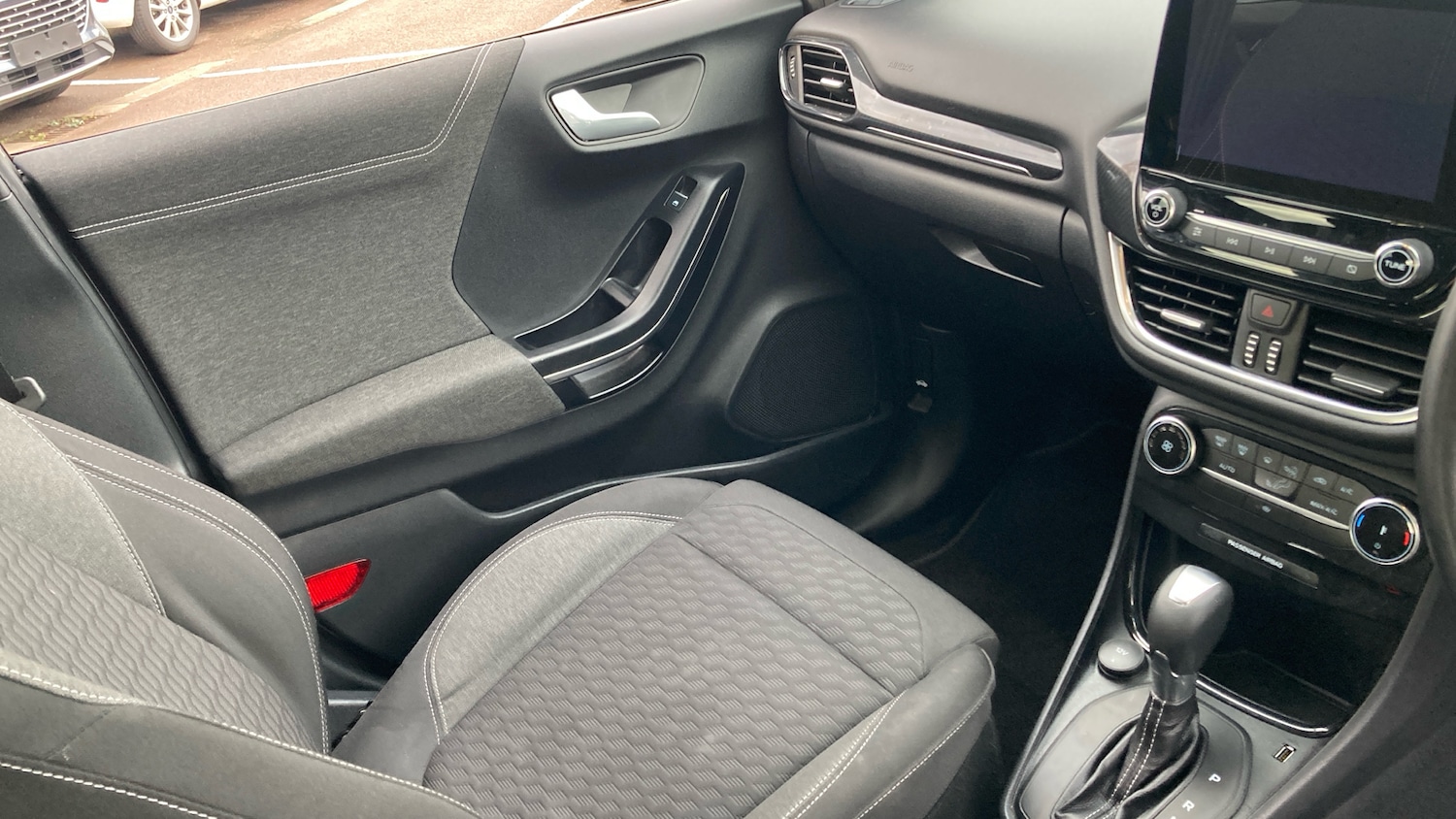 Used Ford Puma 2024 for sale - 76490323: Photo 14