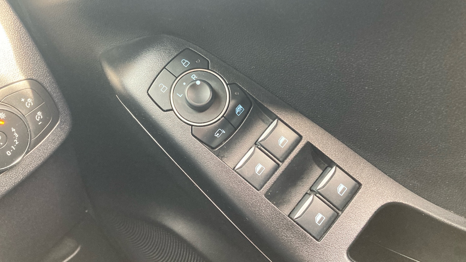 Used Ford Puma 2024 for sale - 76490323: Photo 21