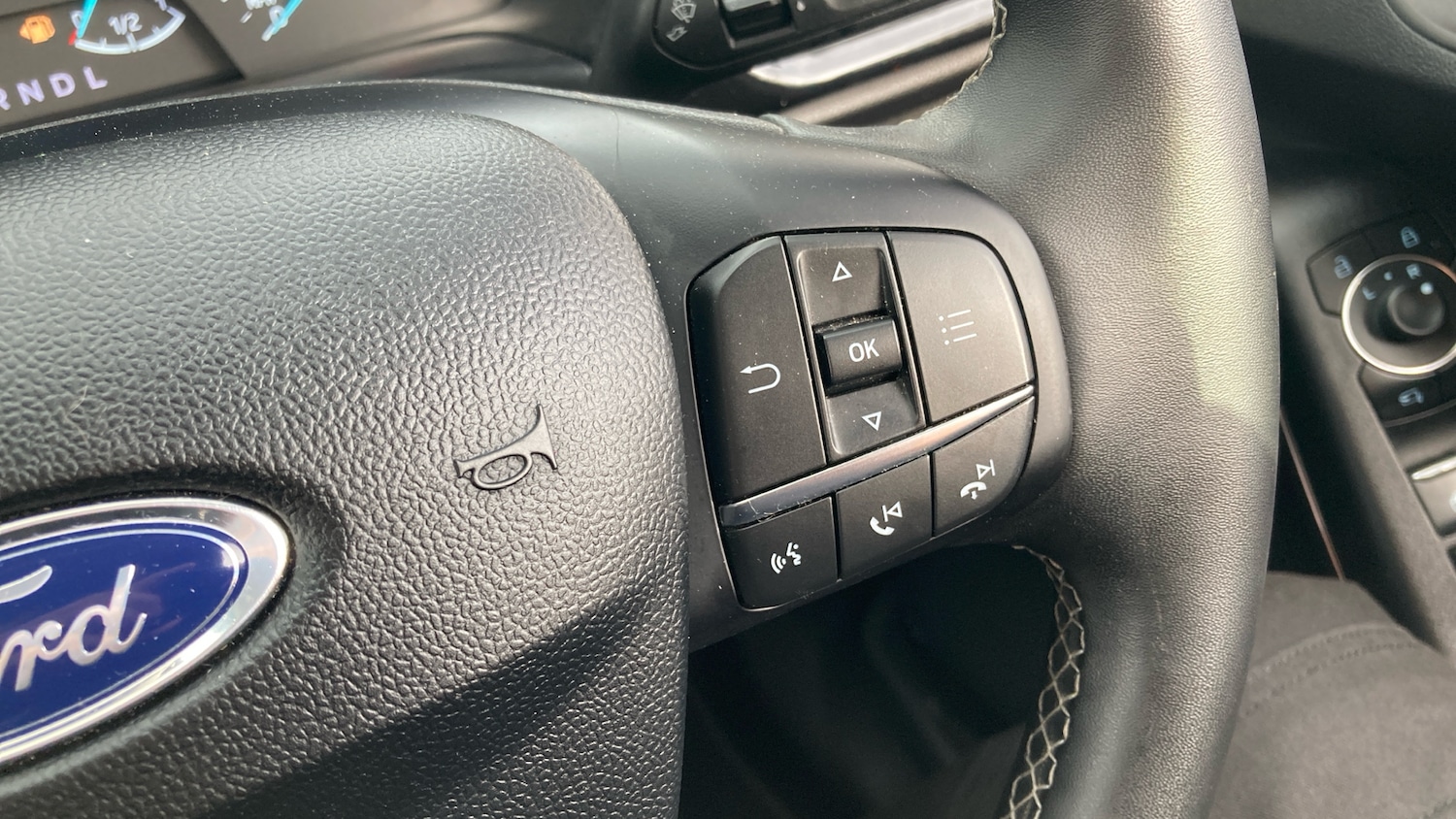 Used Ford Puma 2024 for sale - 76490323: Photo 23