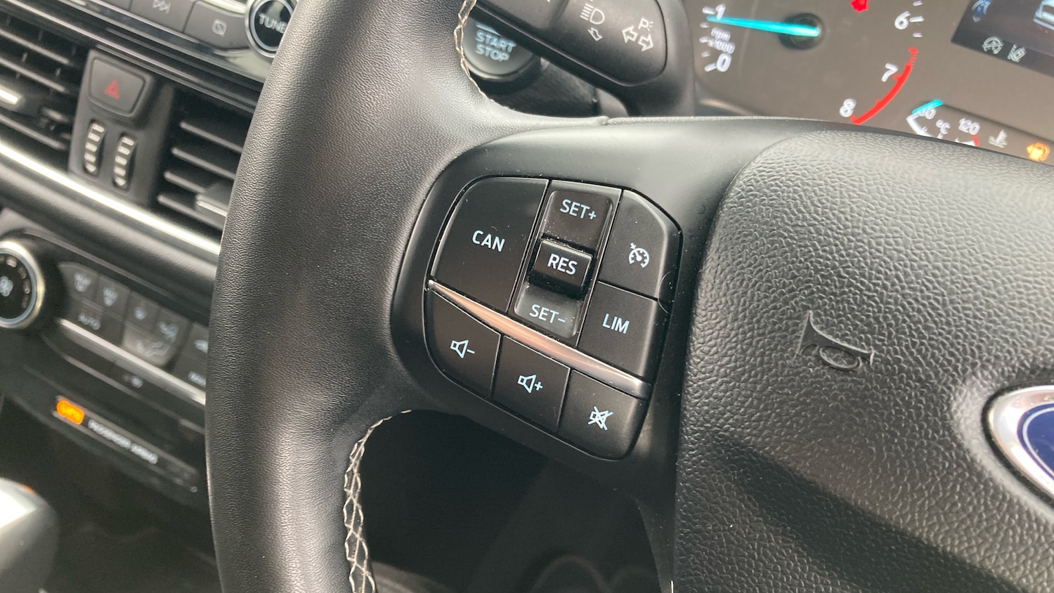 Used Ford Puma 2024 for sale - 76490323: Photo 25