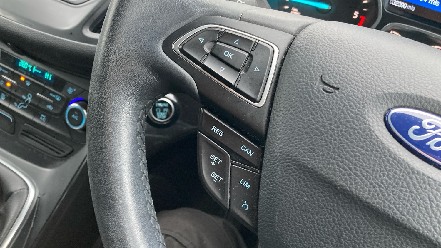 Used Ford Kuga 2019 for sale - 76352941: Photo 25