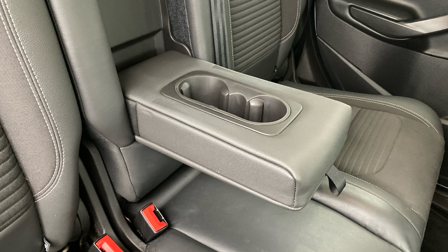 Used Ford Kuga 2019 for sale - 76352941: Photo 31